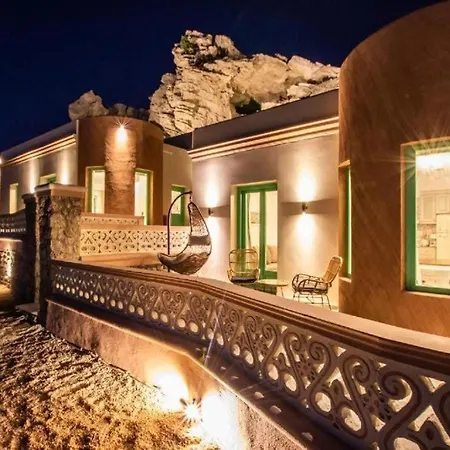 La Scala Luxury μikis Theodorakis With Jacuzzi